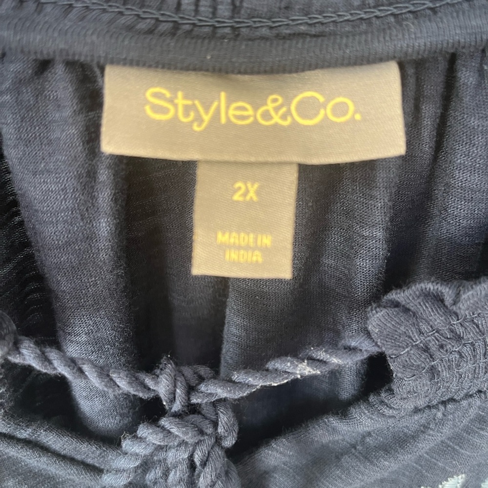 Style & Co. Dark Blue Blouse with Light Blue Embroidery - Picture 8 of 8